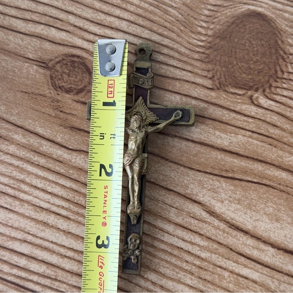 Vintage Pectoral Crucifix Cross Metal With Brass Accents & Wood Inlay Pendant - Picture 6 of 7